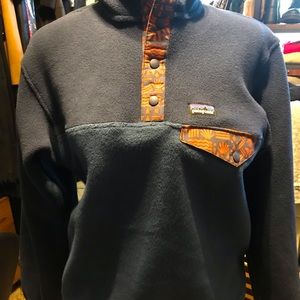 Patagonia fleece pull over
